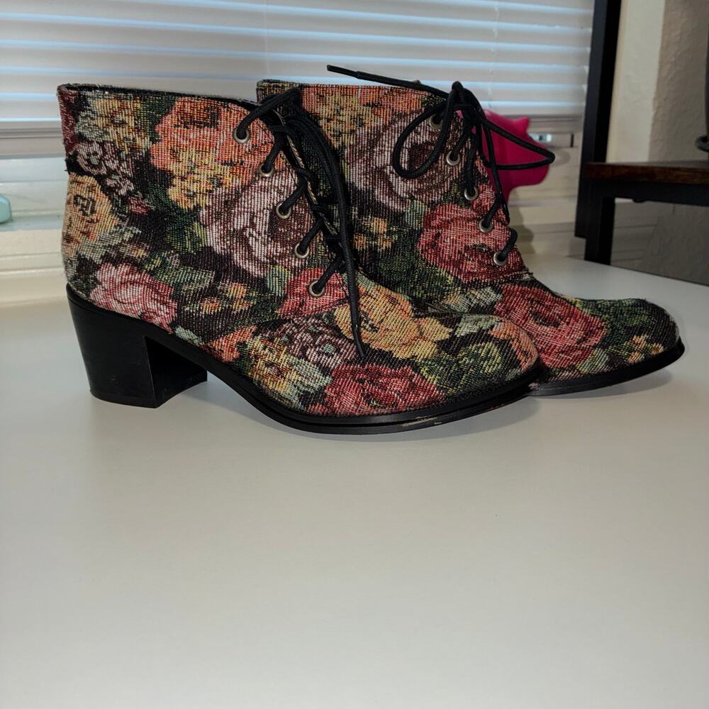 Diba Floral Boots